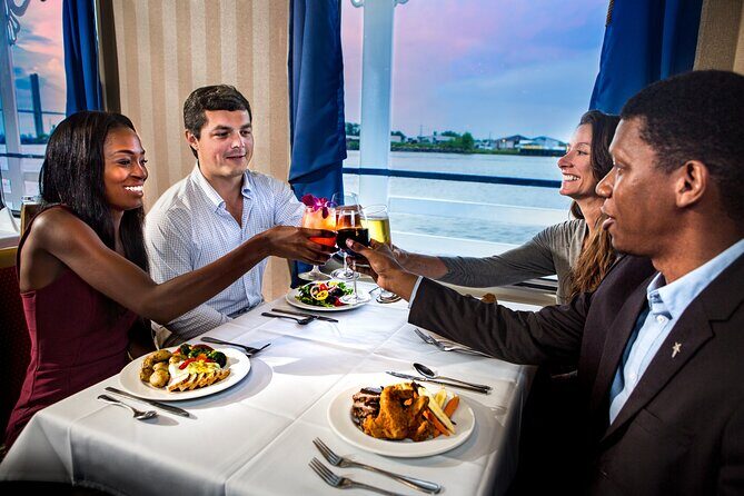 2 HR Savannah Riverboat Dinner Cruise with Onboard Entertainment - Entertainment and the Dance Floor: How the Music Feels