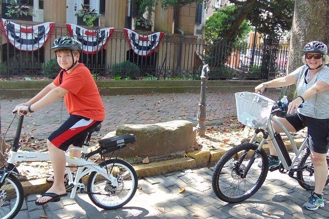 60-Minute Guided Segway History Tour of Savannah - Small-group pacing: why up to 10 riders feels better in Savannah