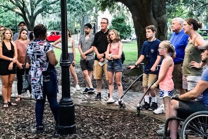 8pm Savannah Secrets True Crime Tour - Savannah Historic District: streets tied to crimes and scandal