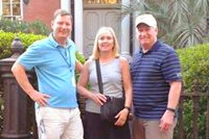90 Minutes Walking Tour in Savannah - Quick Hits