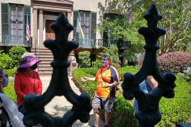 Botanical Tour (by Walk With Me Savannah Tours) - Lafayette and Madison Squares: The Small-Leaf Plants You’ll Actually Remember