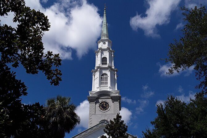 Chippewa Square to Forsyth Park: A Self-Guided Audio Tour of Savannah - Getting Oriented: Offline Audio, GPS Guidance, and a Real Walking Pace
