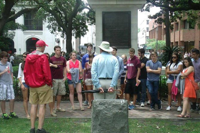 Civil War Savannah!! Guided Walking Tour - Savannah’s Historic District: colonial government and the Declaration reading