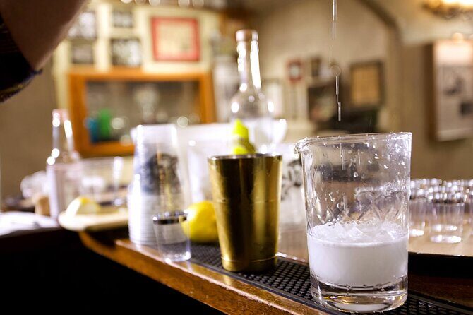 Cocktail Class in Congress Street Up - The historic ratios lesson: why it sticks after you leave