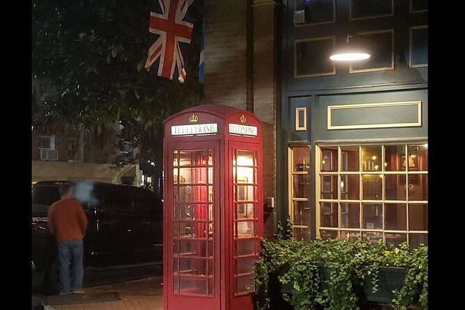 Creepy Crawl Night-Time Haunted Pub Walking Tour of Savannah's Historic District - Up to four Savannah pubs and bars: how the stops work
