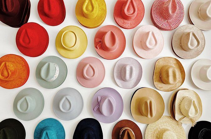 DIY Hat Bar Experience in Savannah - Group Size, Timing, and a True Girls Day Vibe