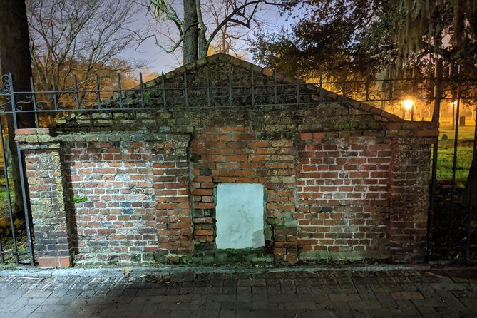 Fraidy Cat: The Family Fun Ghost Tour of Savannah - Chippewa Square: Famous Ghosts in Savannah’s Most Recognizable Spot