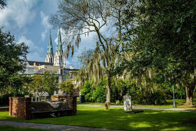 Haunted Savannah Self-Guided Walking Audio Tour - Stops 6 and 7: Hampton-Lillibridge House and the Marshall House on Union hospital ground