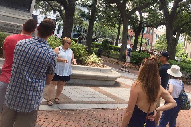 Heart of Savannah History Walking Tour - 2hr - Independent Presbyterian Church: Fires, Hurricanes, and a Steeple With a Story