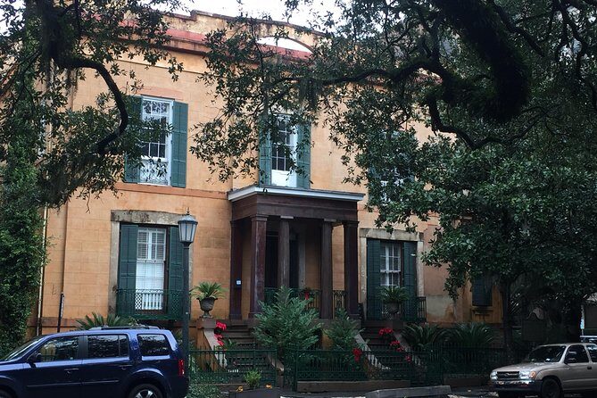 Heart of Savannah History Walking Tour - 2hr - Juliette Gordon Low’s Birthplace: Founder Story Without the Museum Rush