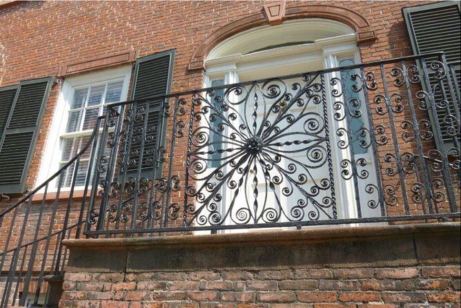 Historic Homes of Savannah Guided Walking Tour - What You’re Actually Paying For (Admission, Vouchers, and the Included Davenport Ticket)