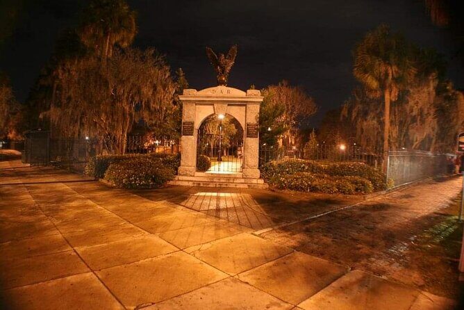 History and Haunts by Local Author - Meeting at Oglethorpe & Abercorn: Fast Start, Clear Flow