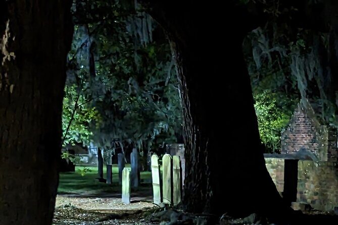 Interactive Paranormal Ghost Walking Tour in Savannah Georgia - Stop 1: Mercer Williams House Museum and the long shadow of Midnight