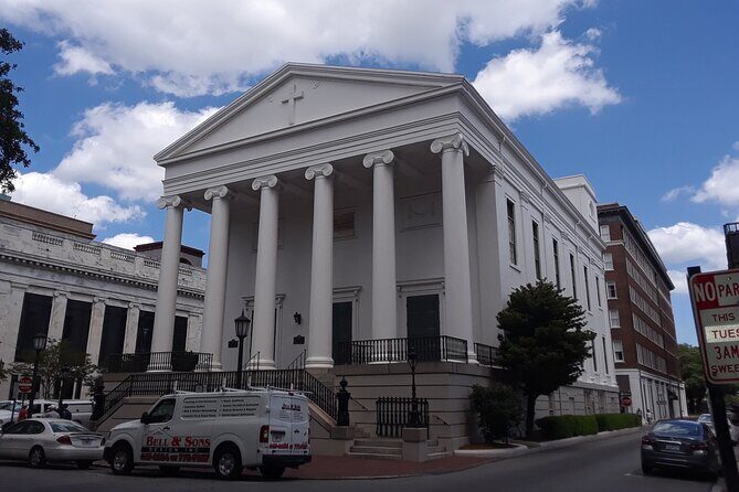 Johnson Square to Independent Presbyterian: A Self-Guided Audio Tour of Savannah - Johnson Square: the story starter and how the tour “clicks”