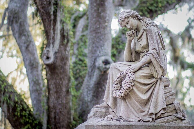 Private Tour of Savannah's Historic/Victorian Districts & Bonaventure Cemetery - Why this Savannah private tour fits 3 hours