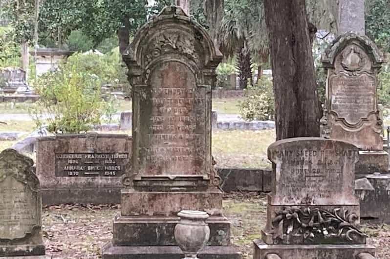 Savannah: Bonaventure Cemetery Golf Cart Guided Tour - Comfort, Photos, and Small-Group Dynamics