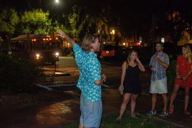 Savannah Ghost Tour for Adults ALL Alcoholic Drinks Included - The Haunted Pub Crawl Angle: Unlimited Drinks, But Watch the Stop Count