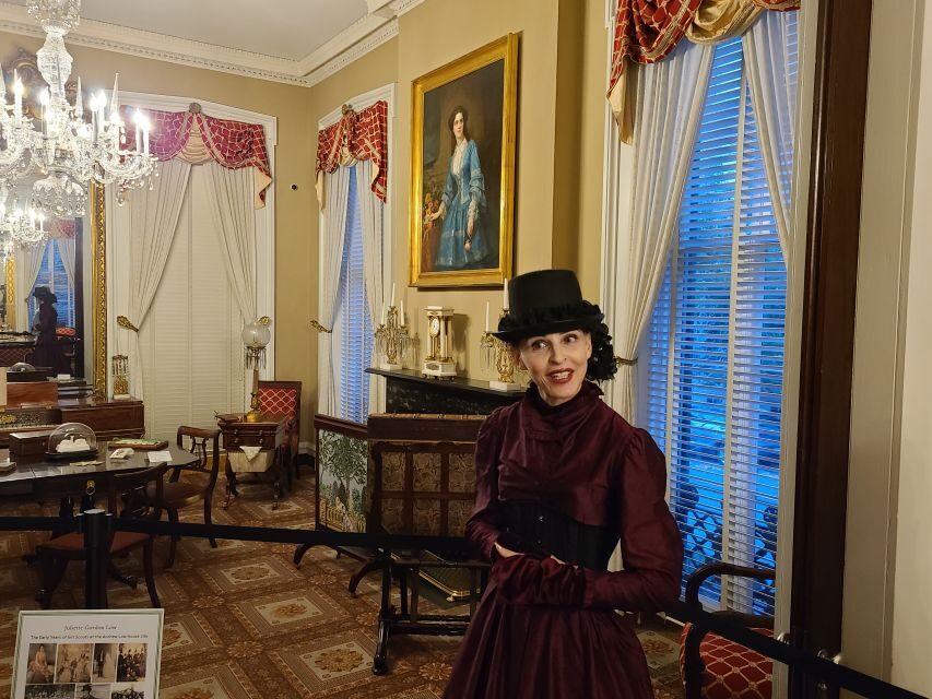 Savannah: Ghosts and Gravestones Tour with Low House Entry - Trolley of the Doomed: how the 80 minutes are paced