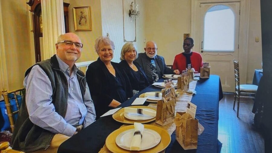 Savannah: Gullah Geechee Tour and Lunch - Antebellum storytelling: slavery to freedom along the coast