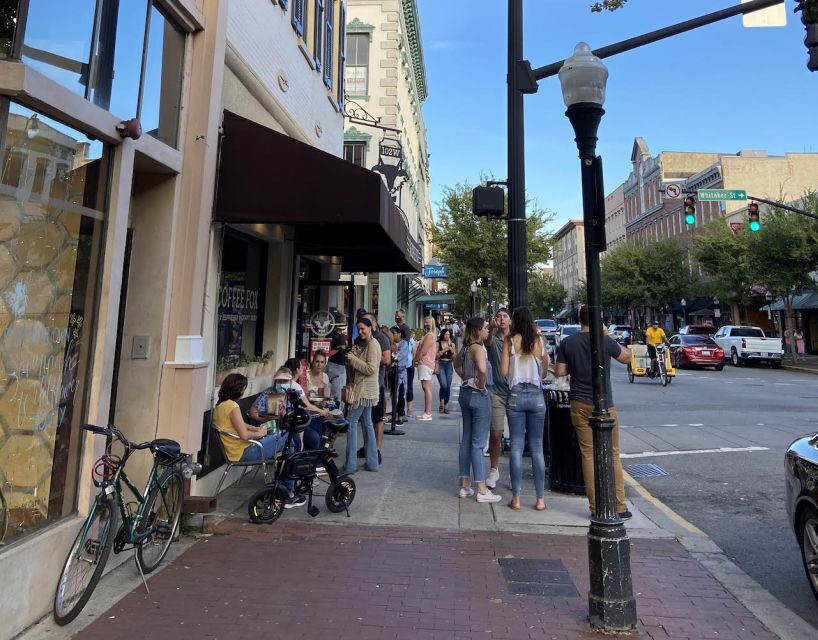 Savannah: Historic Drinks in a Historic City - Starting at Telfair Square: Set Your Bearings Fast
