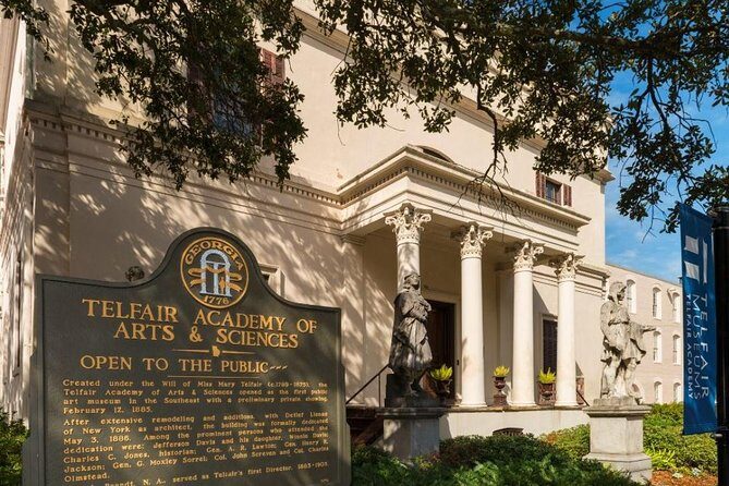Savannah Hop-On Hop-Off Trolley Tour - The Best Part for Many People: Guides, Humor, and Storytelling