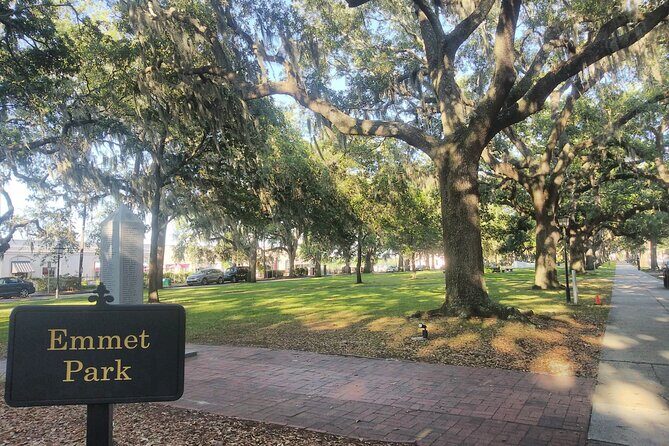 Savannah Irish History Walking Tour - Irish Roots and Savannah Squares: Why This Route Works