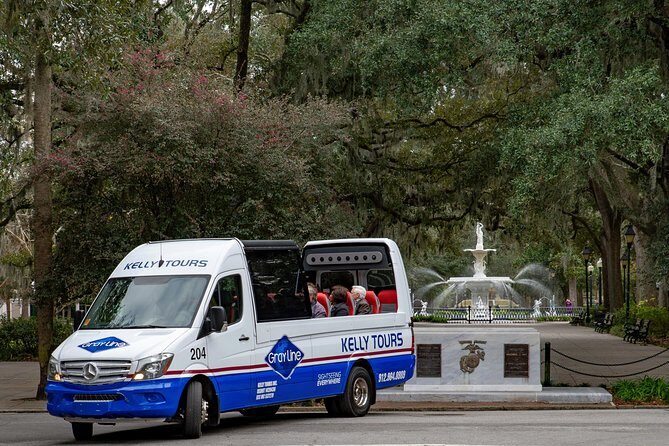 Savannah Open Top Panoramic City Tour with Live Narration - Chippewa Square and Colonial Park Cemetery: stories with dates attached