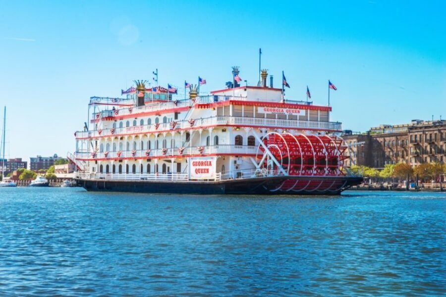 Savannah Riverboat: Sunday Brunch Sightseeing Cruise - The Buffet: Southern Comfort Food That Actually Fills the Time