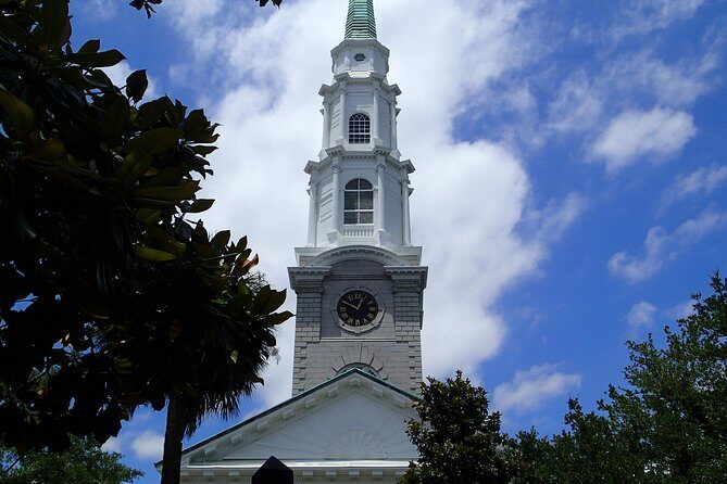 Savannah Scavenger Hunt Adventure - Stop 2: Cathedral of St. John the Baptist for a change of pace