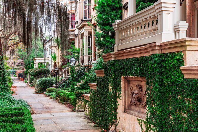 Savannah Scavenger Hunt and Highlights Self Guided Audio Tour - Key Highlights to Know Before You Go