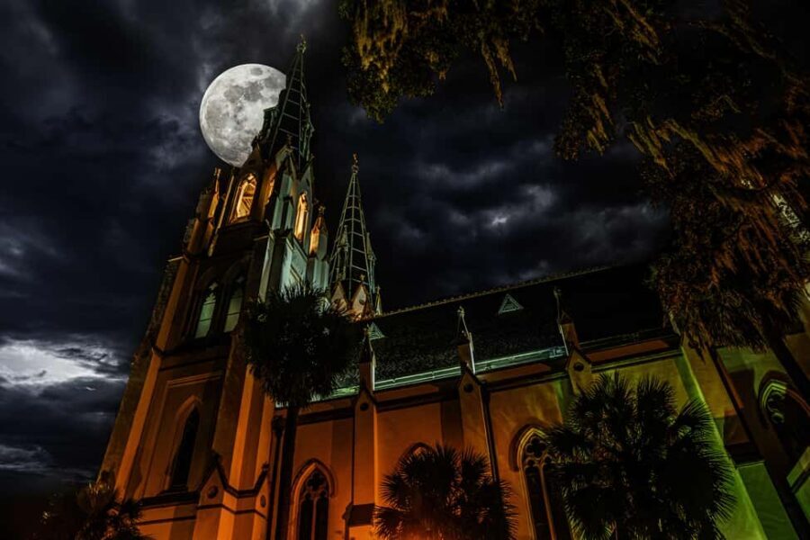 Savannah: Terrors, Ghosts, and Ghouls Walking Tour - Nelly Gordon’s reunion: the gentler heartbreak of the walk