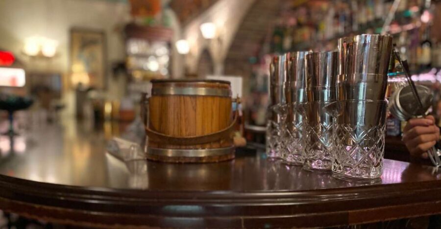 Savannah: Walktails and Bar Bites - Bar bites paired with drinks: why this tour feels like value