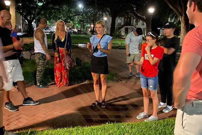 Savannah's 13 Ghosts, Voodoo, Murder & Mystery Tour - Savannah Historic District: paranormal investigators set the tone