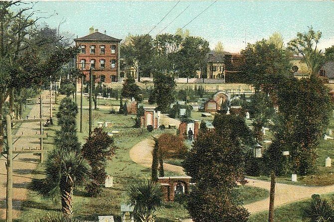 Savannah's Colonial Park Cemetery God's Acre Tour - Booking Tips: When to Reserve and What to Expect