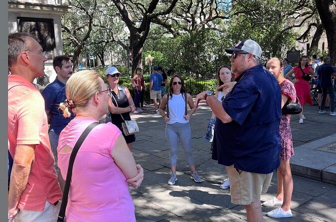 Savannah’s Finest History Tour: A Walk Through Time - Chippewa Square and Calhoun Square: Movie Echoes and 1850s Feel