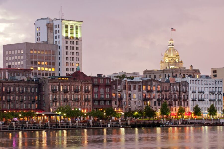 Self Guided Audio Ghost Tour in Savannah in 6 Languages - What the Reviews Suggest About the Experience Vibe