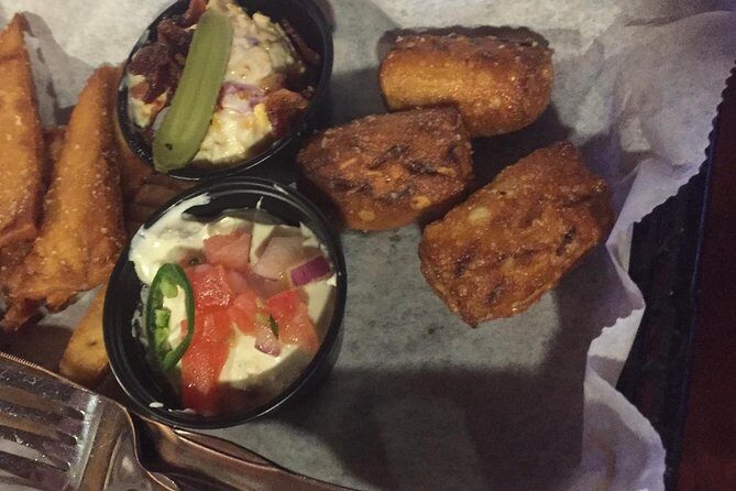 Southern Flavors Food, Pub Crawl, and History Walking Tour - Guide Style and Group Flow: The Difference Between Good and Great