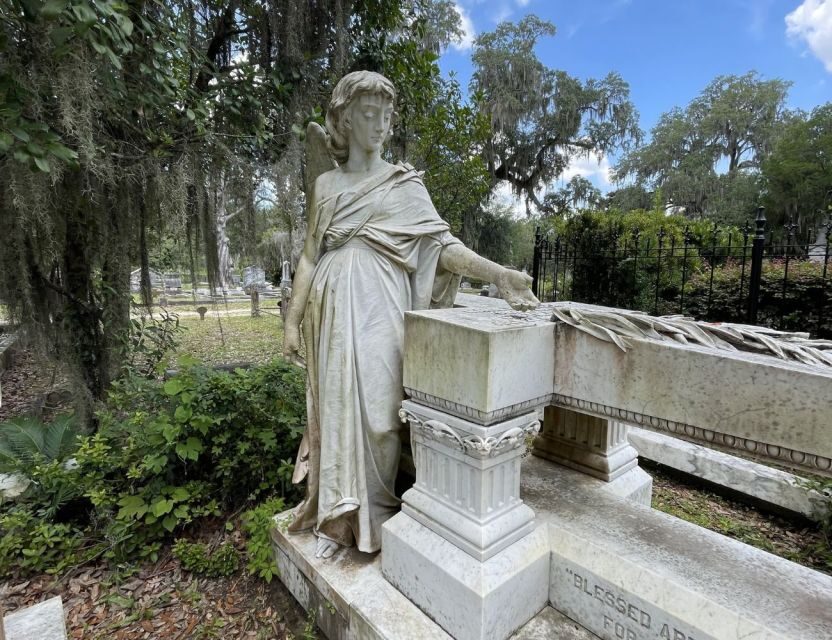 Tombs of Savannah: Bonaventure Cemetery Experience - Tombs, Obelisks, and Plaques: How to Read What You’re Looking At